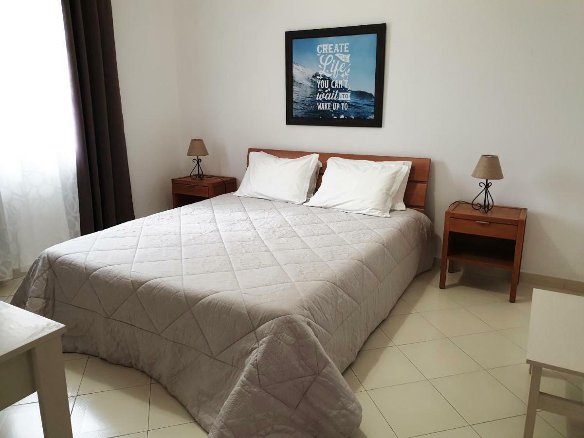 Apartamentos Pinto 奎特里拉 外观 照片